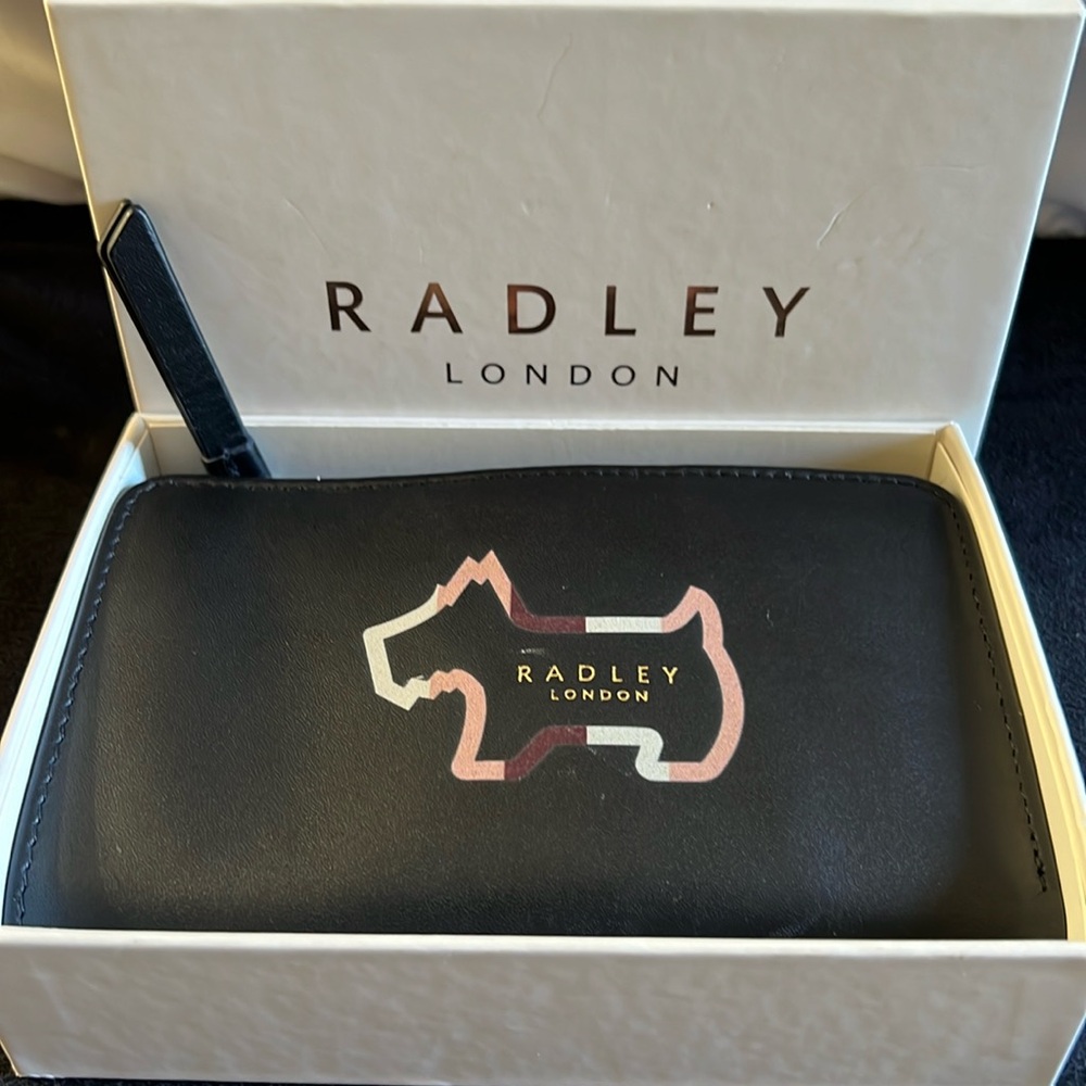 NWT Radley Shadow Stripe Wallet! Gift box included with original tags